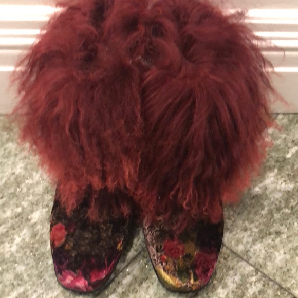 Elena embellished boot w lamb fur - Picture 1 of 7